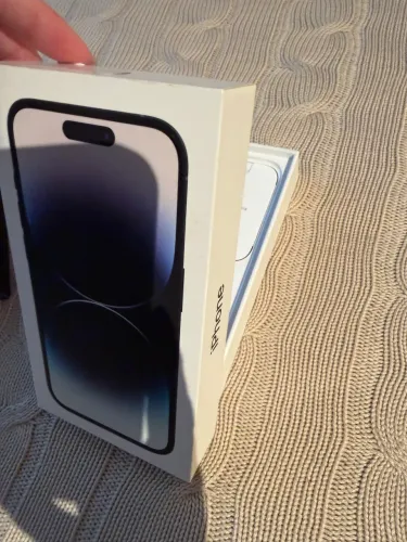 Caixa IPhone 14pro (somente a caixa)