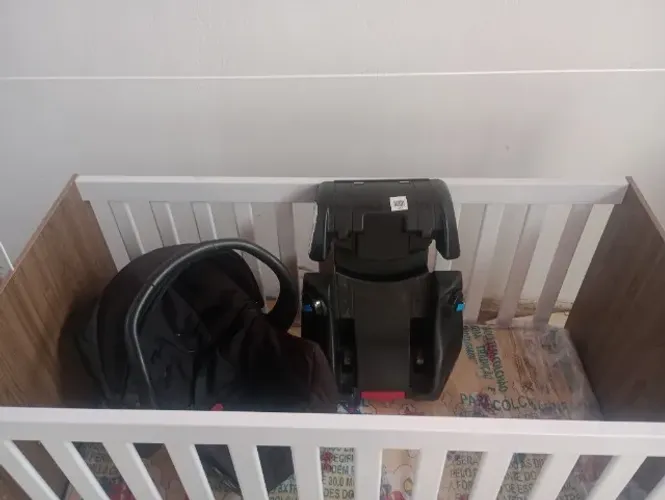 Berço completo e bb conforto com base