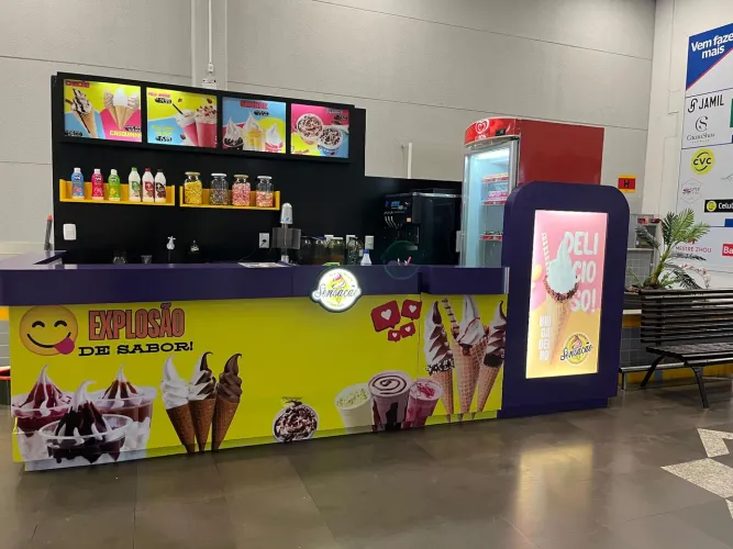 Quiosque de sorvete + Ponto 