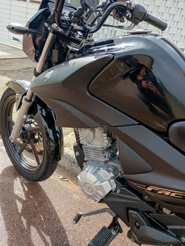 Vendo Yamaha Factor 125i ED 2024 - Preta (Econômica)