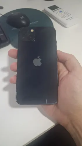 iPhone 13 128GB - usado SEM MARCAS DE USO.