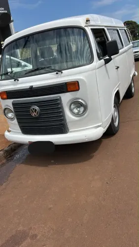 Volkswagen Kombi Standard 1.4 MI Total Flex 8V 2010
