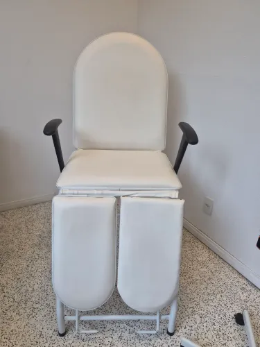 Cadeira p estética e podologia