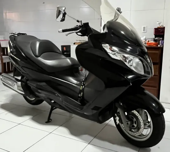VENDO SUZUKI BURGMAN 400cc