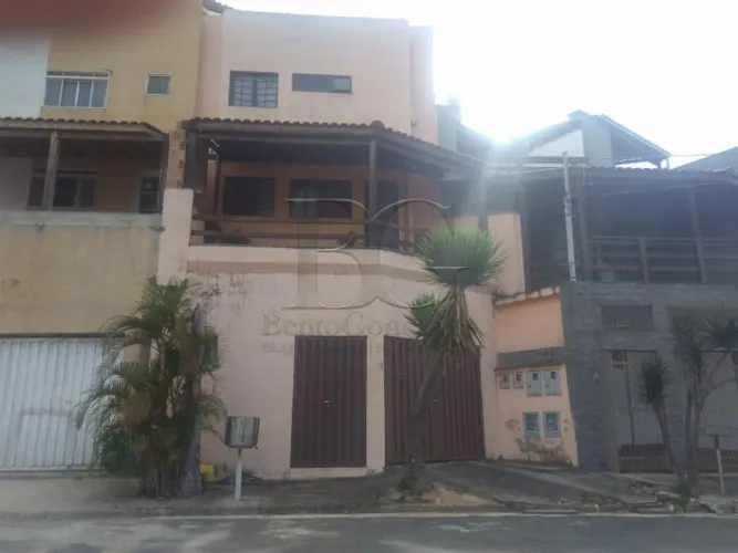 Casas Padrão em Poços de Caldas