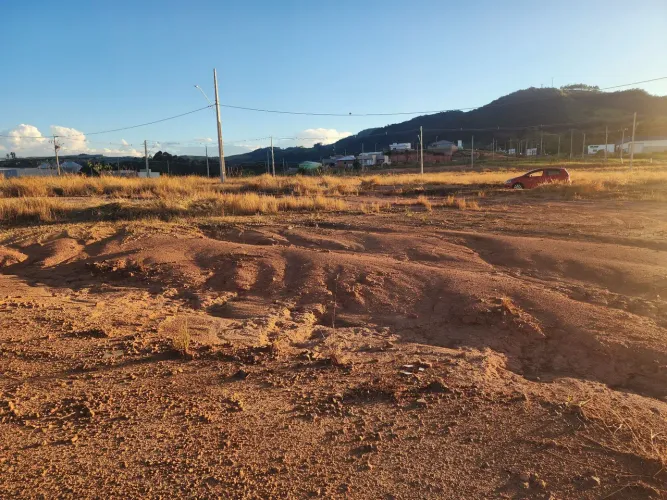 LOTE URBANO - QUITADO - ACEITA TROCA - 270m²