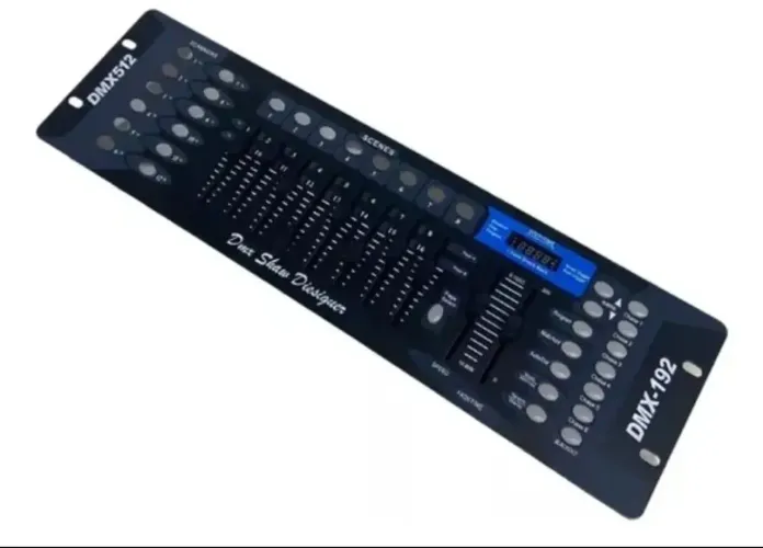 Mesa controladora DMX 192