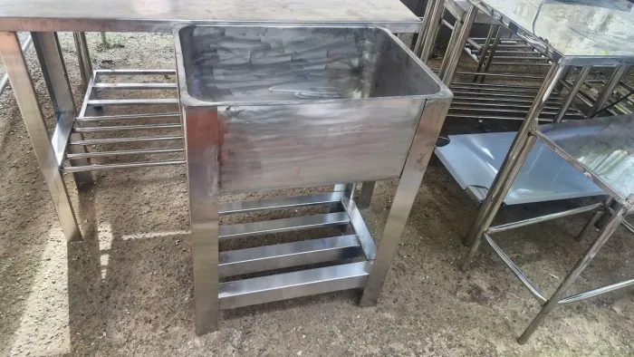 Bojo industrial com plateleira aço 304 25 kilos 
