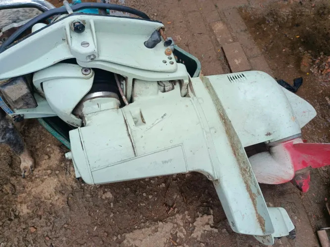 Rabeta Volvo Penta AQ completa + Campana MWM Sprint 2.8