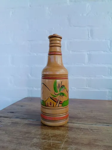 garrafa rústica entalhada em madeira pintada a mão nordeste vintage decoração colecionador