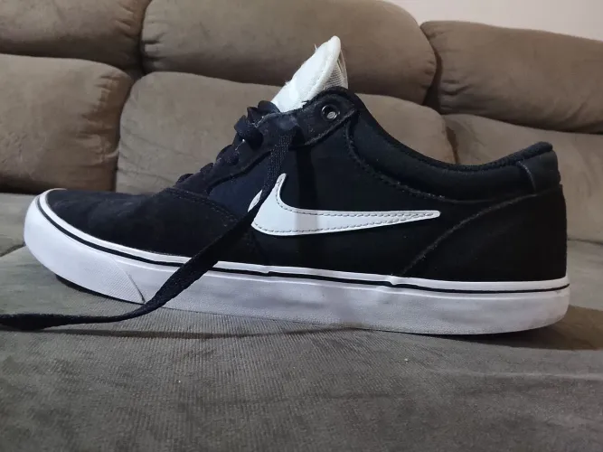 Nike Janoski Streett 120,00 pra ir embora ?