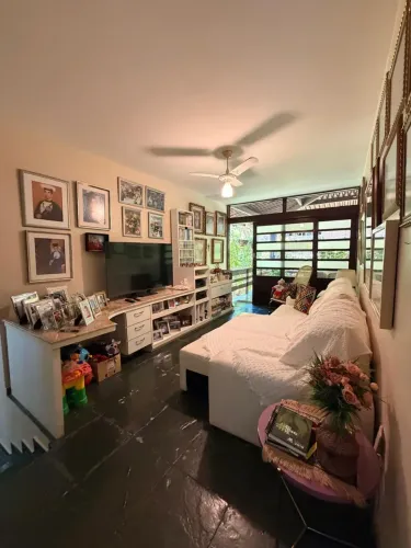 Imóvel para venda possui 350 metros quadrados com 4 quartos em Jardim Petrópolis - Maceió