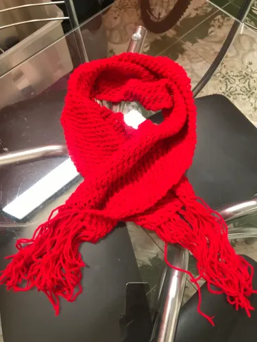 Cachecol vermelho 