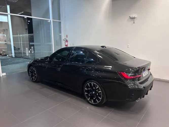 BMW 320I A 2.0 TB M Sport Activeflex 16V 4P 2026