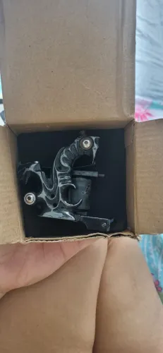 Vendo 2 maquinas de tatuagem