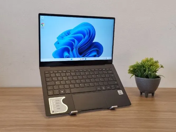 Notebook Samsung Galaxy Book S - Core i5 | 256GB SSD | 8GB DDR4 | 13,3