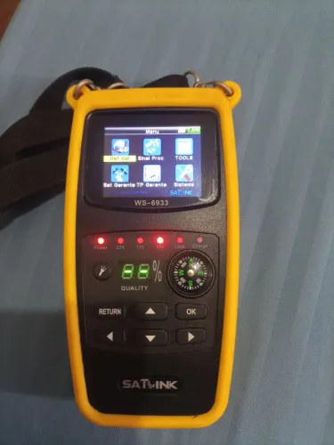 Vendo satlink usei 3 vezes!! Excelente estado 250 Reais pegar na minha casa