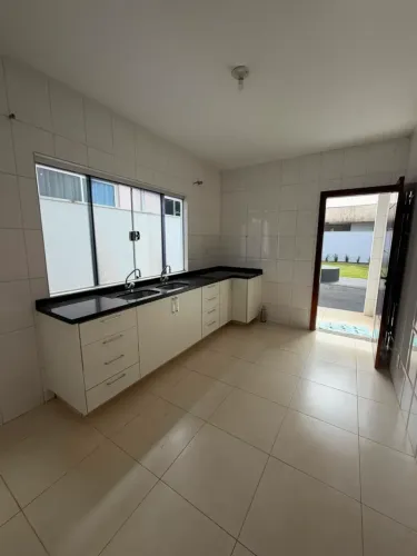 ALUGO SOBRADO NO CONDOMÍNIO BELVEDERE