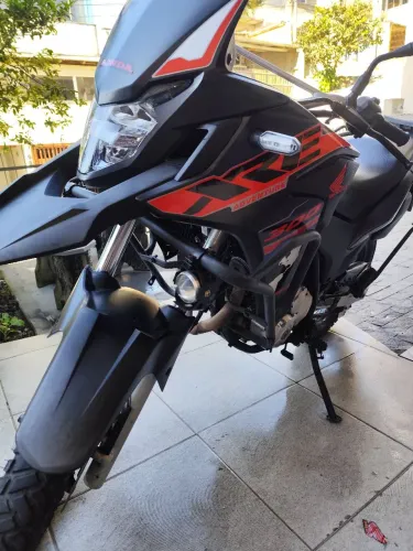Vendo XRE 300 ADV 2022