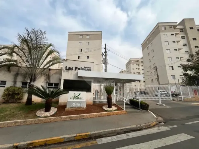 Imóvel para aluguel e venda possui 55 metros quadrados com 2 quartos