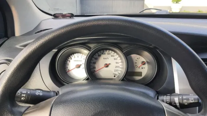 Nissan Livina S 1.8 16V Flex Fuel Aut. 2014
