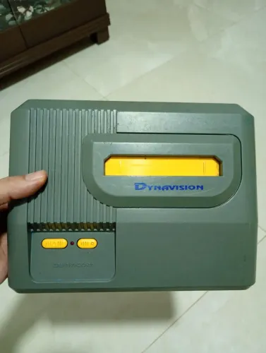 Console Dynavision Radical com defeito (para retirada de peças)