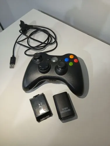 Vendo controle de Xbox bluetooth e a fio