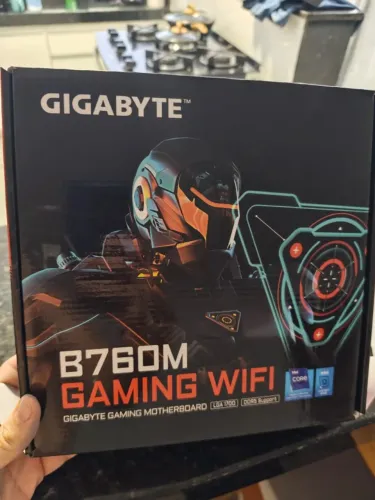 Placa-Mãe Gigabyte B760M Gaming Wi-Fi