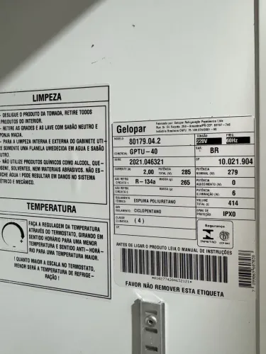 Vendo refrigerador vertical branco da marca Gelopar
