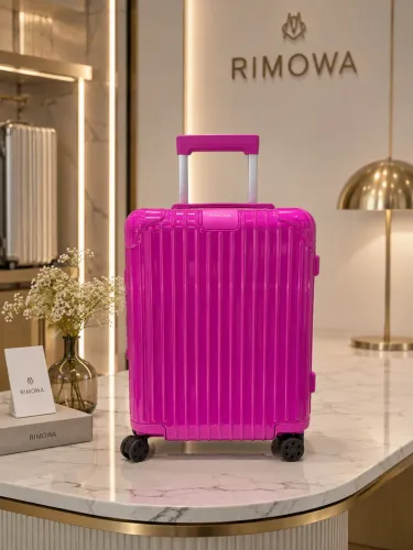 Rimowa essential Cabin 