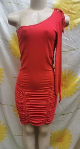 Vestido Divina elegance um ombro tam m
