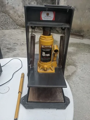 Máquina de chinelo