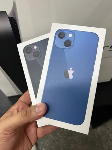 iPhone 13 lacrado pronta entrega // 1 ano de garantia 