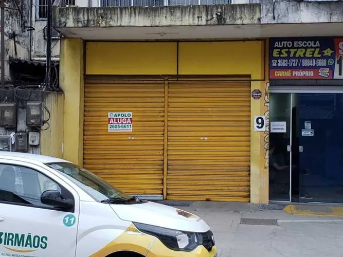 Jardim Catarina- Av. Santa Catarina, 09 loja 02- 3.000,00