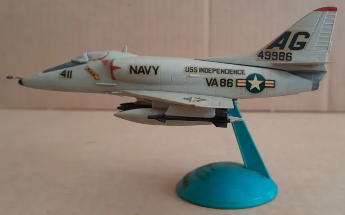 McDonnell Douglas A-4E Skyhawk 1/100 Tamiya