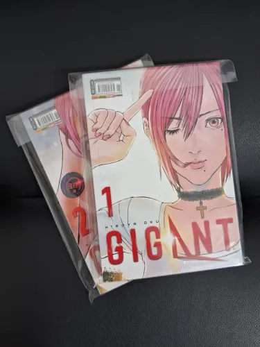 Mangá Gigant - Volumes 1 e 2 - Editora Panini
