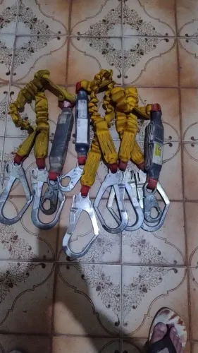 Vendo talabartes em perfeito estado de conservação.