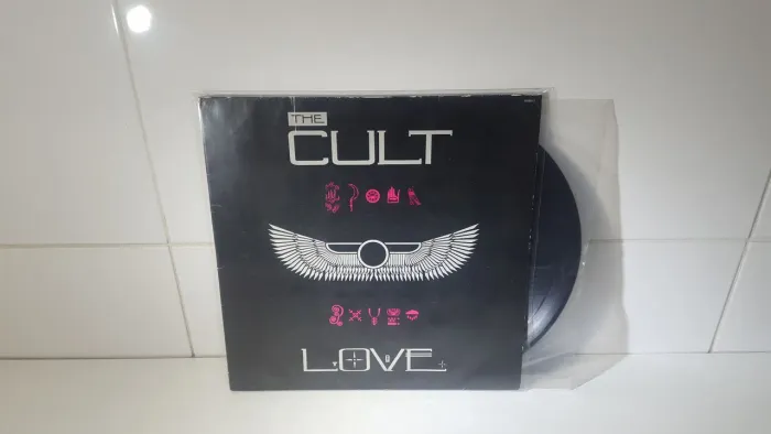 VINIL Cult