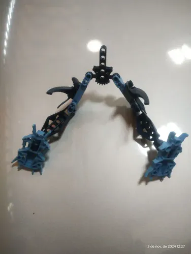 PARTE do LEGO Bionicle 8987 Glatorian Legends: Kiina.