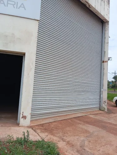 Instalação de Portas de Enrolar Automáticas
