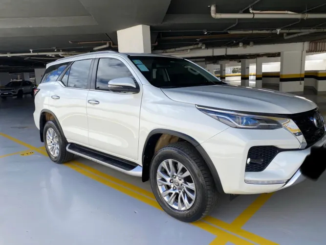 Toyota Hilux SW4 SRX 4X4 2.8 TDI 16V Dies. Aut. 2022