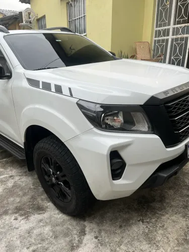 Nissan Frontier Attac.cd 4X4 2.3 Bi-TB Die. AUT 2023