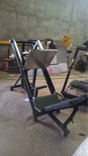Equipamento de Musculação para academia e Studios