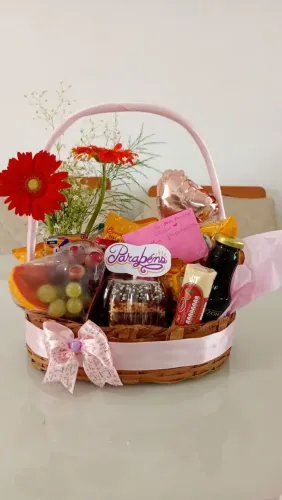 Cesta de Presente Gourmet