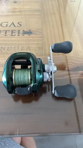 Carretilha shimano 200 E7,direita .