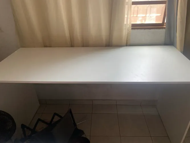 Mesa grande para estudo 
