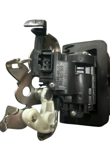 Fechadura eletrônica tampa traseira Audi Q3 2015