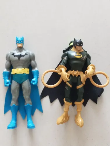 Bonecos Batman Mattel - $50 cada 