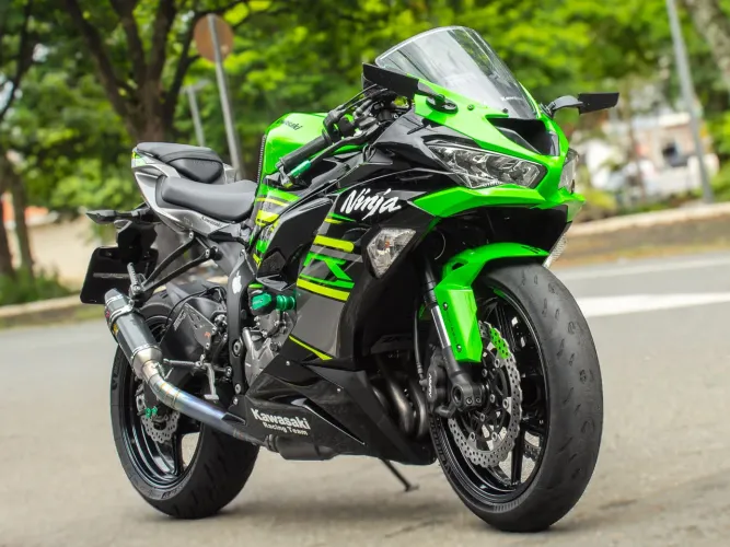 Kawasaki Ninja Zx-6R Esportiva