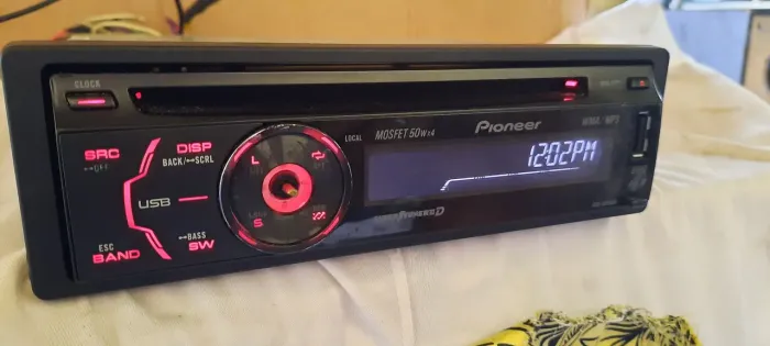 Som Pioneer Deh 3050ub, CD & USB 